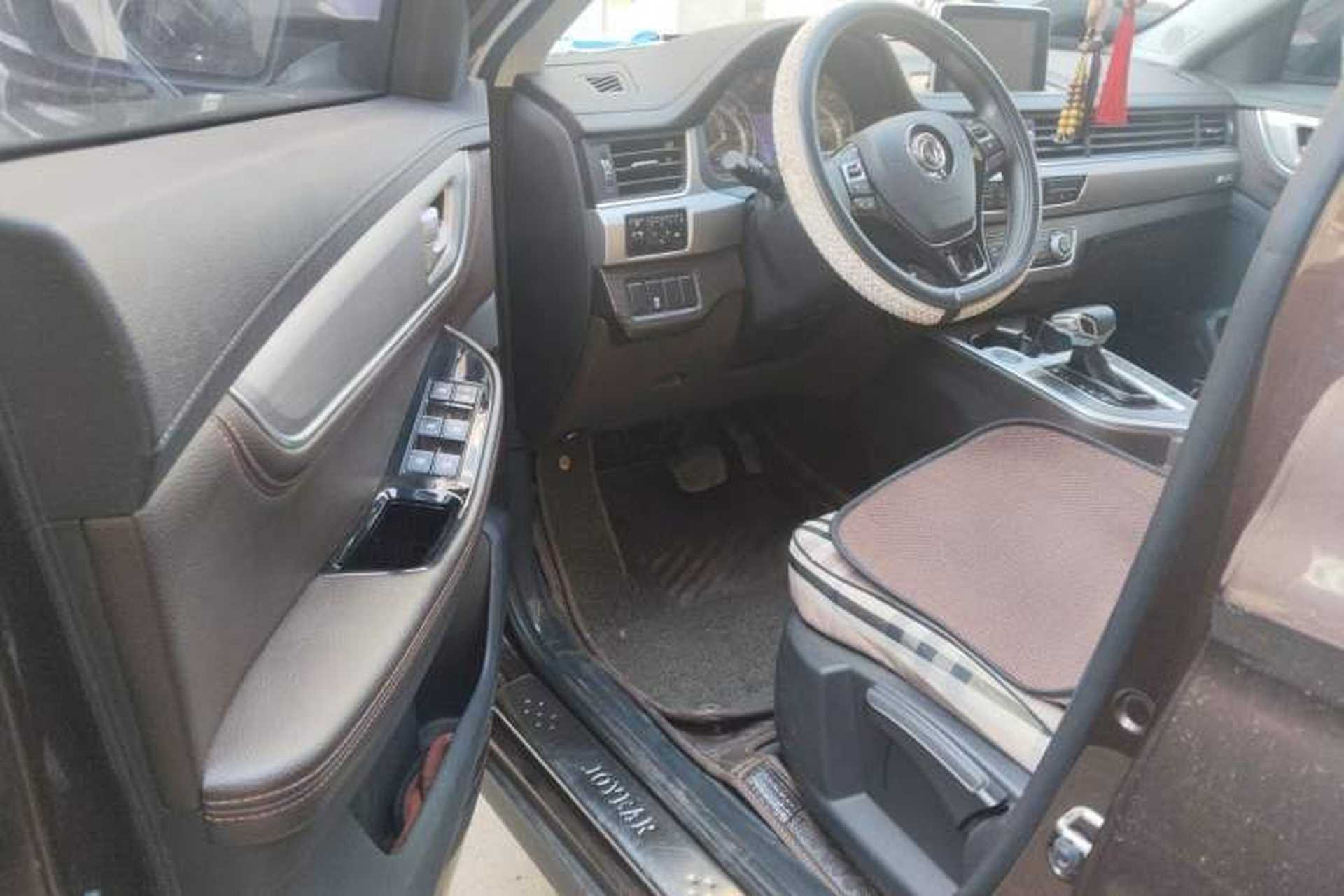 Used FORTHING Joyear X5 2017 1.6L CVT Luxury Model Driver Seat