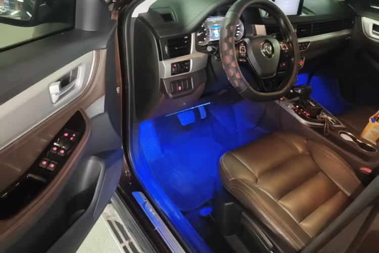 Used FORTHING Joyear X5 2017 Jingxiang Series 1.5T CVT Luxury Model Driver Seat