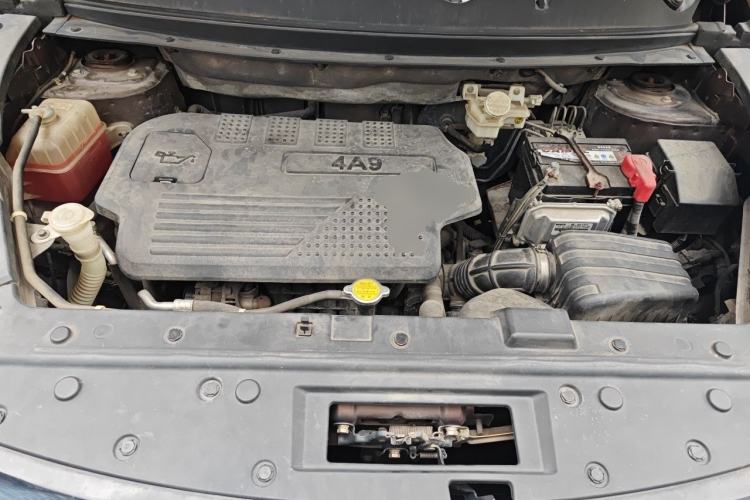 Used FORTHING Joyear X5 2017 1.6L Manual Luxury Model Engine Bay