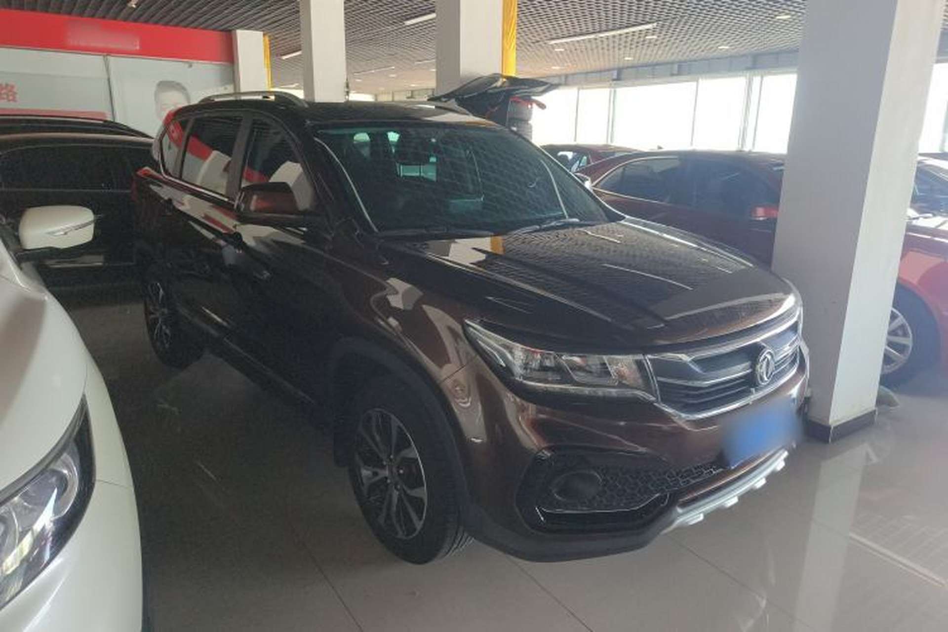 Used FORTHING Joyear X5 2017 Enjoy Series 1.6L CVT Luxury Model Exterior 2