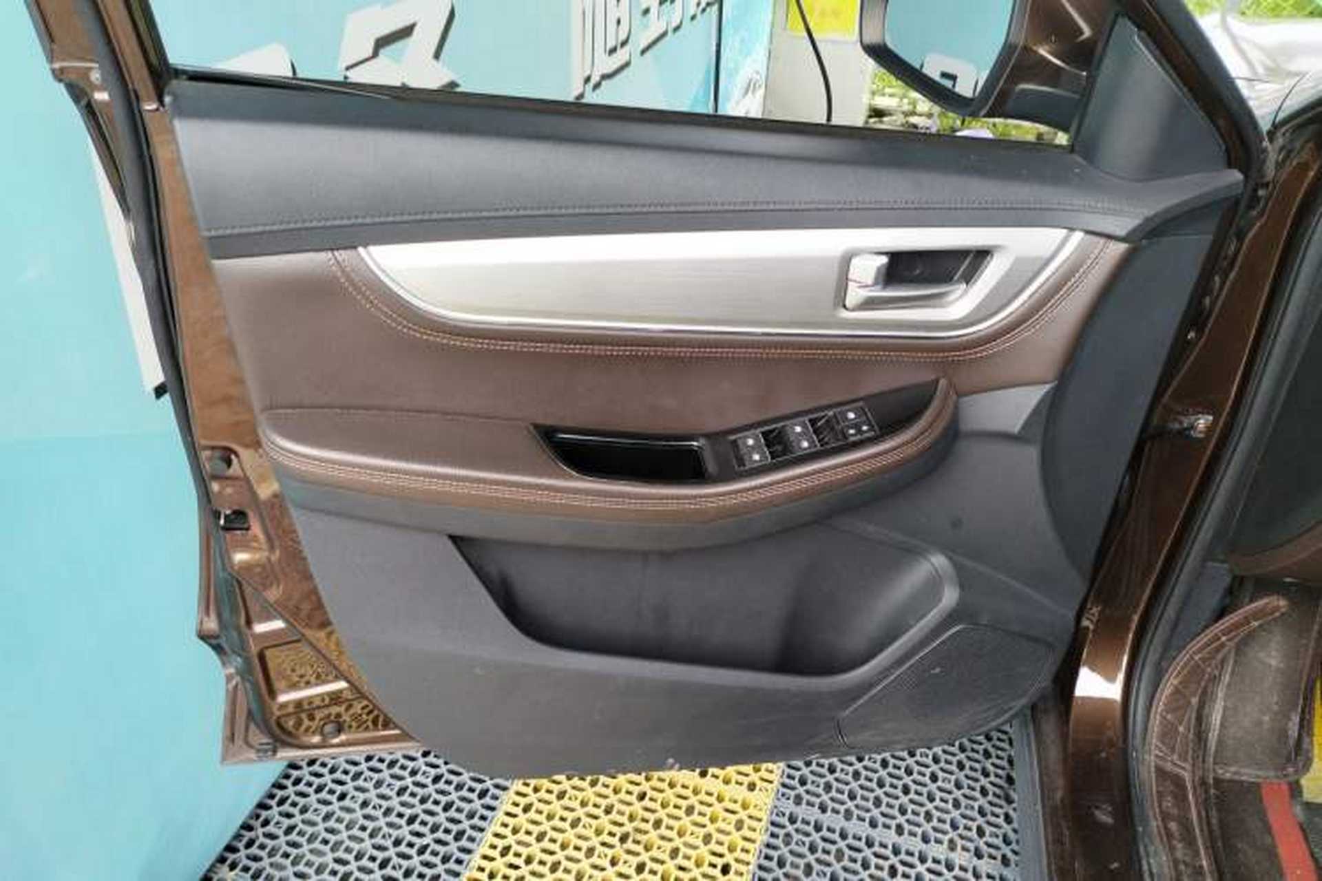 Used FORTHING Joyear X5 2017 Jingxiang Series 1.5T CVT Luxury Model Left Front Door Interior