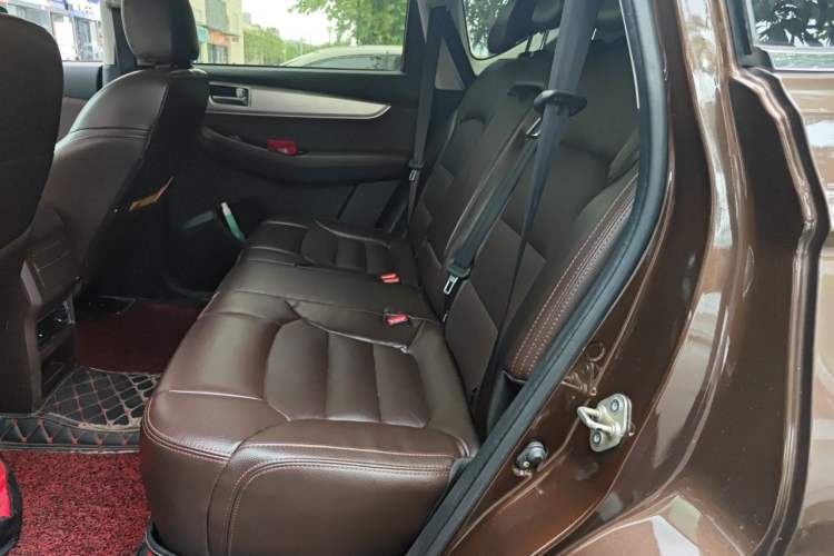 Used FORTHING Joyear X5 2017 1.6L Manual Luxury Model Left Rear Seat