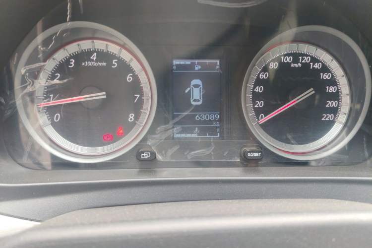 Used FORTHING Joyear X5 2017 2.0L Manual Luxury Version Odometer Close Up