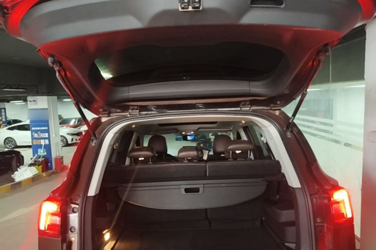Used FORTHING Joyear X5 2017 Jingxiang Series 1.5T CVT Luxury Model Trunk