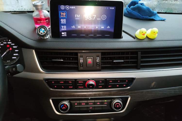 Used FORTHING Joyear X5 2017 Jingxiang Series 1.5T Manual Luxury Model Audio And AC Panel