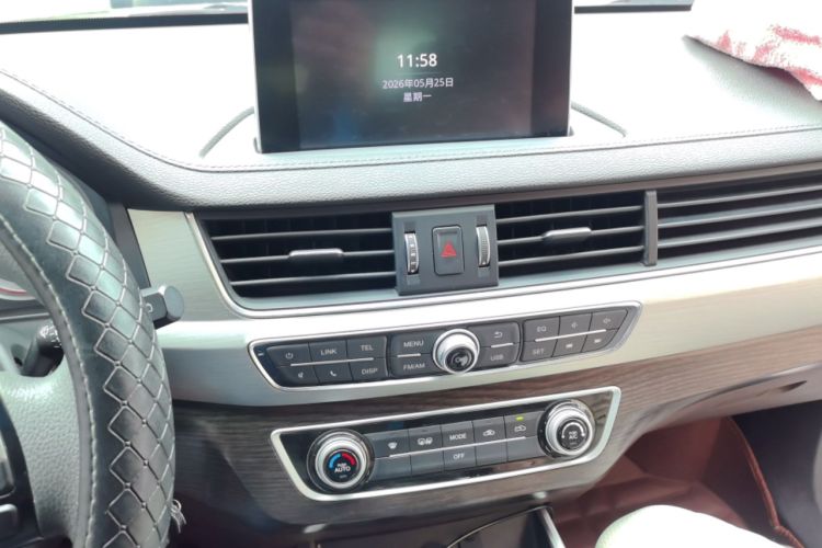 Used FORTHING Joyear X5 2017 1.6L CVT Luxury Model Audio And AC Panel