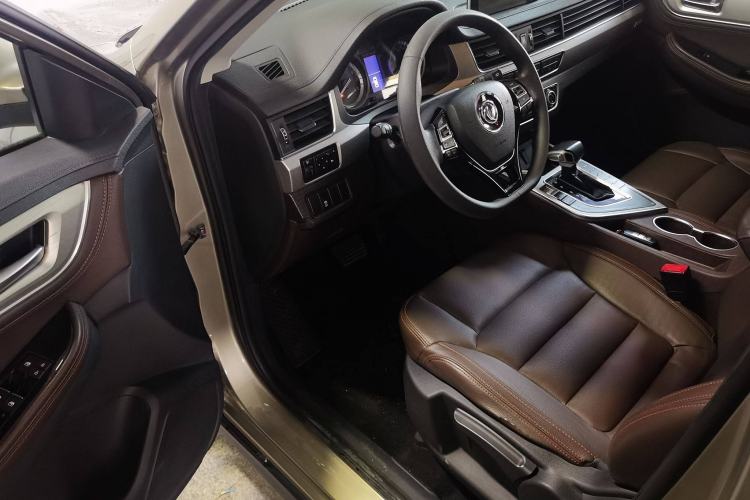 Used FORTHING Joyear X5 2017 Jingxiang Series 1.5T CVT Luxury Model Driver Seat