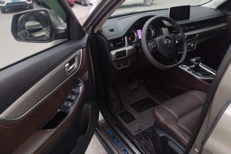 Used FORTHING Joyear X5 2017 Jingxiang Series 1.5T CVT Luxury Model Driver Seat