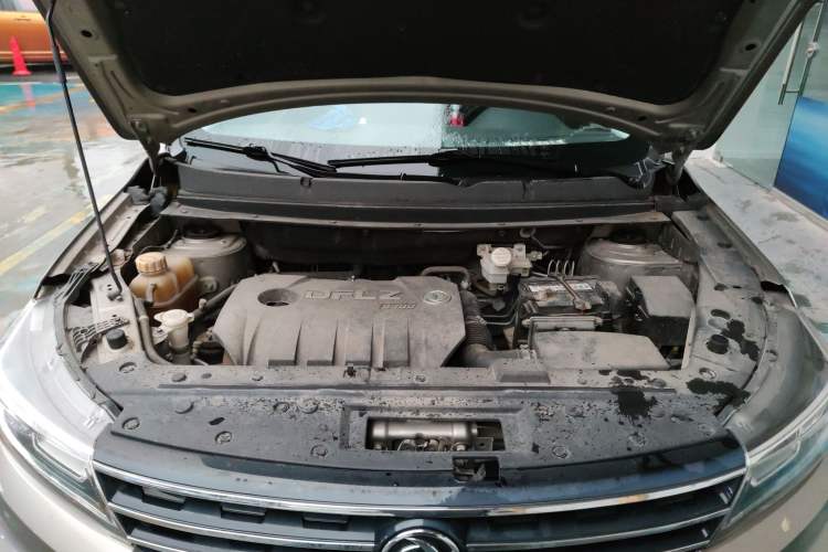 Used FORTHING Joyear X5 2017 Jingxiang Series 1.5T Manual Luxury Model Engine Bay