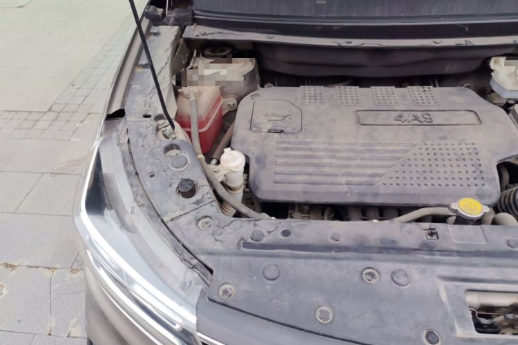 Used FORTHING Joyear X5 2017 1.6L CVT Luxury Model Engine Bay Right