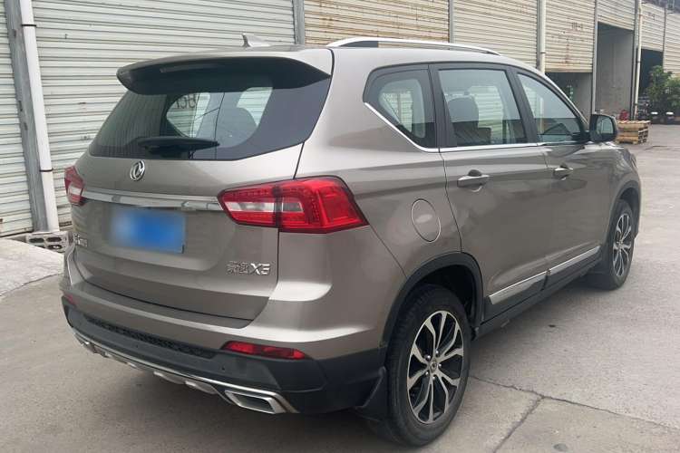Used FORTHING Joyear X5 2017 Enjoy Series 1.6L CVT Luxury Model Exterior 3