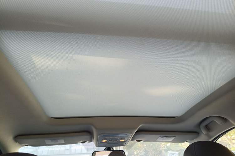 Used FORTHING Joyear X5 2017 Jingxiang Series 1.5T CVT Luxury Model Headliner