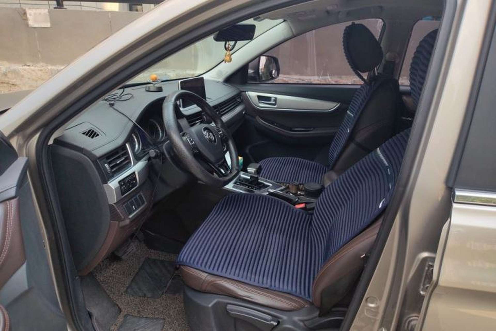 Used FORTHING Joyear X5 2017 1.6L CVT Luxury Model Left Front Seat