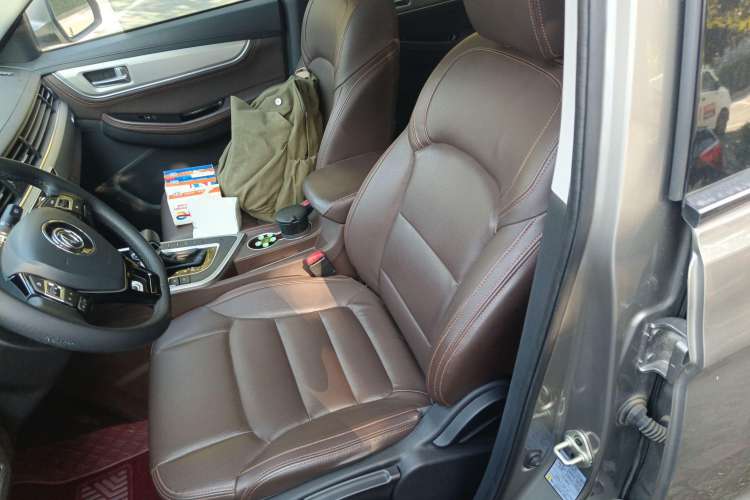 Used FORTHING Joyear X5 2017 Jingxiang Series 1.5T CVT Luxury Model Left Front Seat