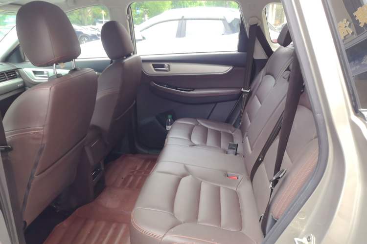 Used FORTHING Joyear X5 2017 1.6L CVT Luxury Model Left Rear Seat
