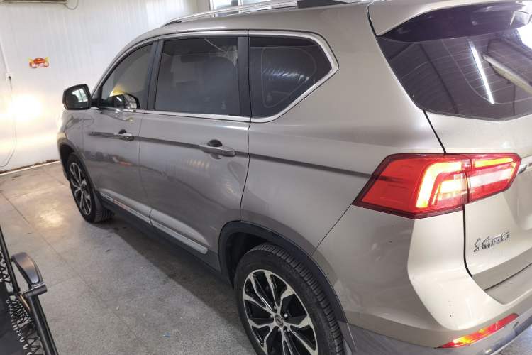 Used FORTHING Joyear X5 2017 Jingxiang Series 1.5T CVT Luxury Model Left Side