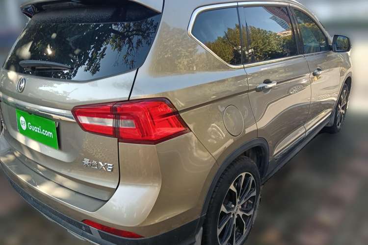 Used FORTHING Joyear X5 2017 Jingxiang Series 1.5T CVT Luxury Model Rear Right 45 Deg