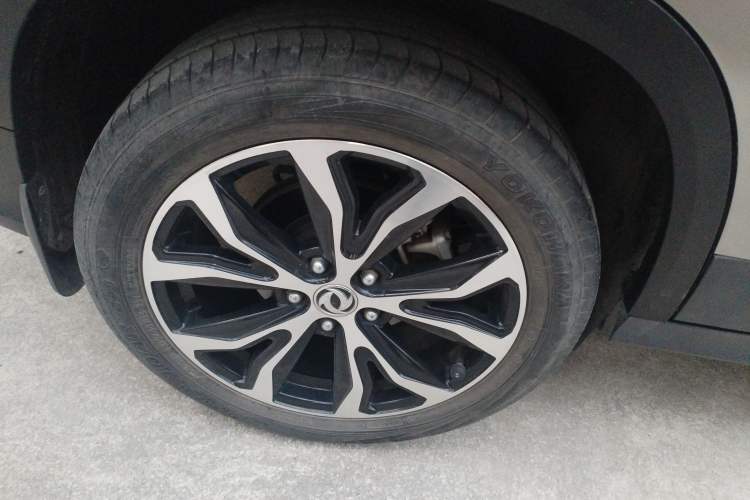 Used FORTHING Joyear X5 2017 Jingxiang Series 1.5T CVT Luxury Model Right Rear Wheel Hub