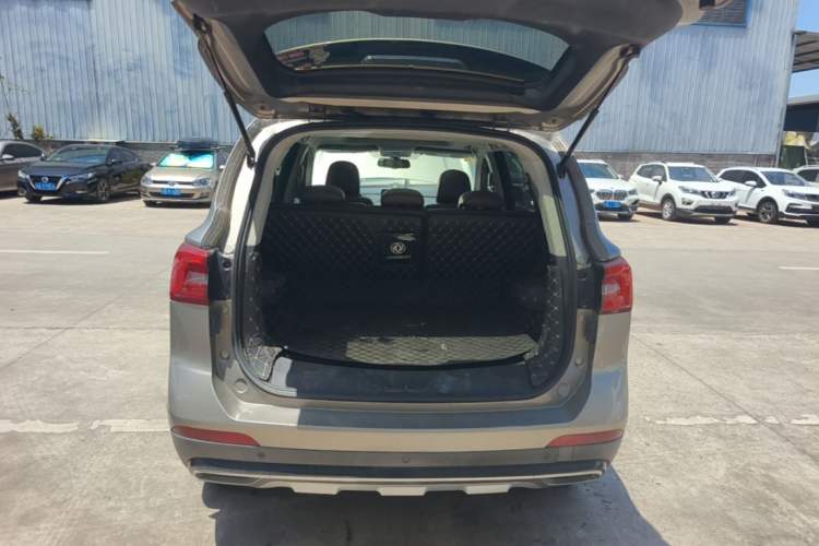 Used FORTHING Joyear X5 2017 Jingxiang Series 1.5T Manual Luxury Model Trunk