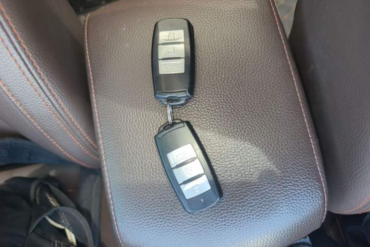 Used FORTHING Joyear X5 2017 Jingxiang Series 1.5T Manual Luxury Model Vehicle Key