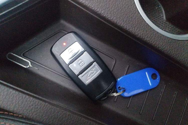 Used FORTHING Joyear X5 2017 Jingxiang Series 1.5T CVT Luxury Model Vehicle Key