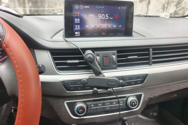 Used FORTHING Joyear X5 2017 1.6L Manual Luxury Model Audio And AC Panel