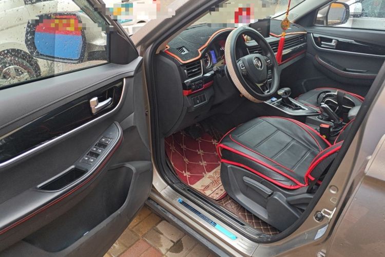 Used FORTHING Joyear X5 2017 Enjoy Series 1.6L CVT Luxury Model Driver Seat