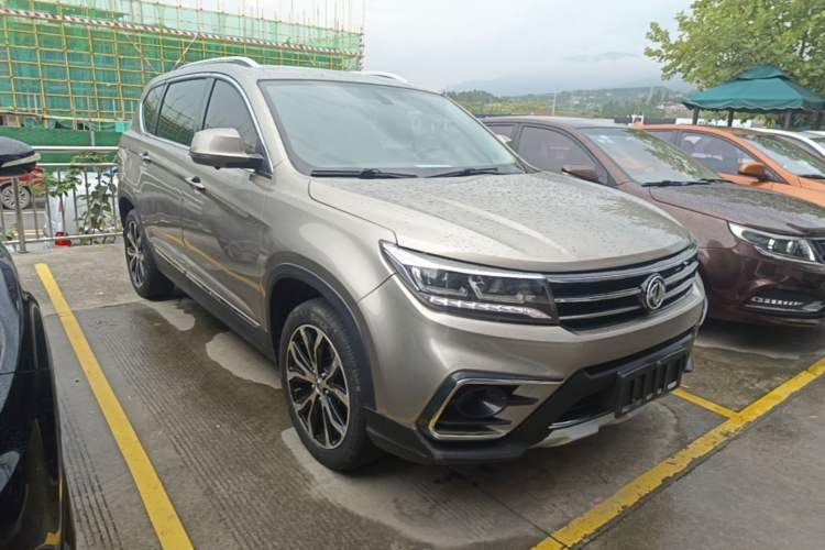 Used FORTHING Joyear X5 2017 Jingxiang Series 1.5T CVT Luxury Model Front Right 45 Deg