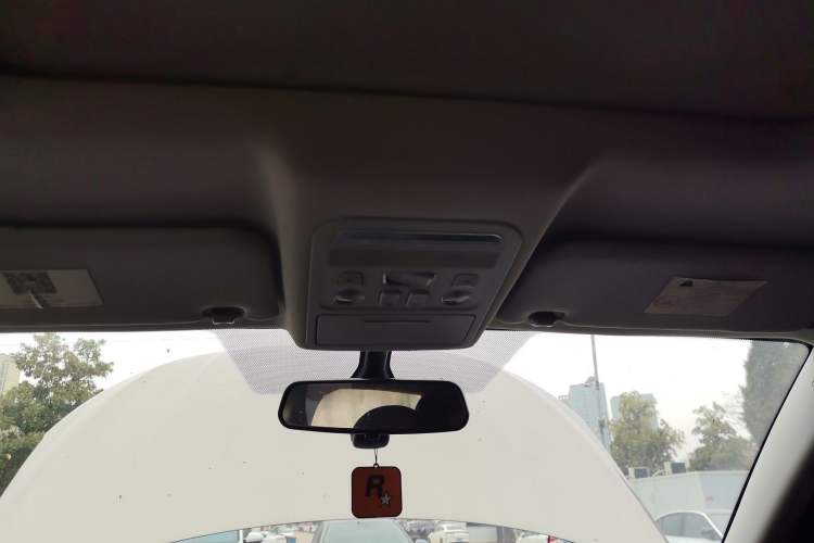 Used FORTHING Joyear X5 2017 Jingxiang Series 1.5T CVT Luxury Model Headliner
