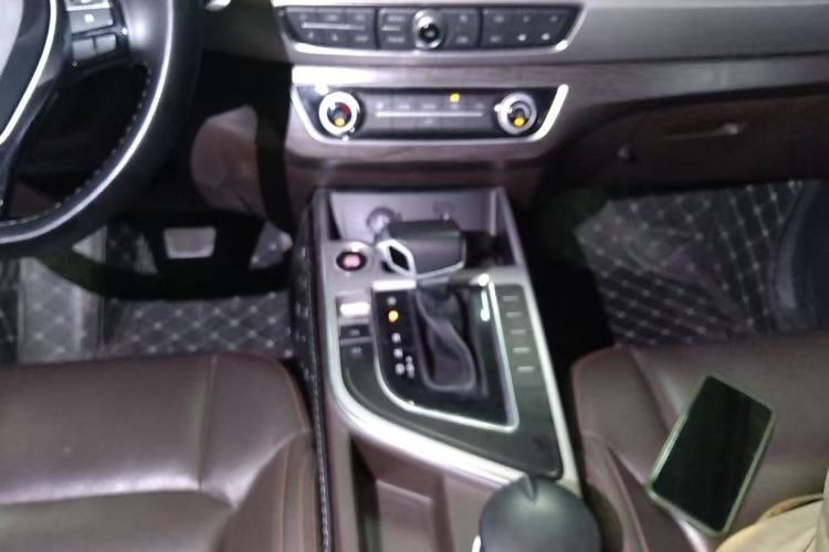 Used FORTHING Joyear X5 2017 Jingxiang Series 1.5T CVT Luxury Model Interior 4