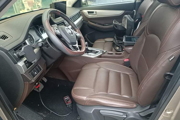 Used FORTHING Joyear X5 2017 Jingxiang Series 1.5T CVT Luxury Model Left Front Seat