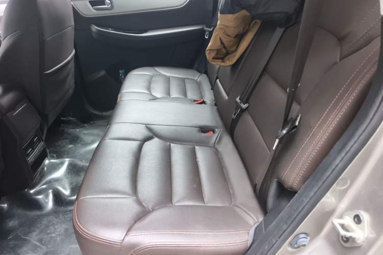 Used FORTHING Joyear X5 2017 1.6L Manual Luxury Model Left Rear Seat