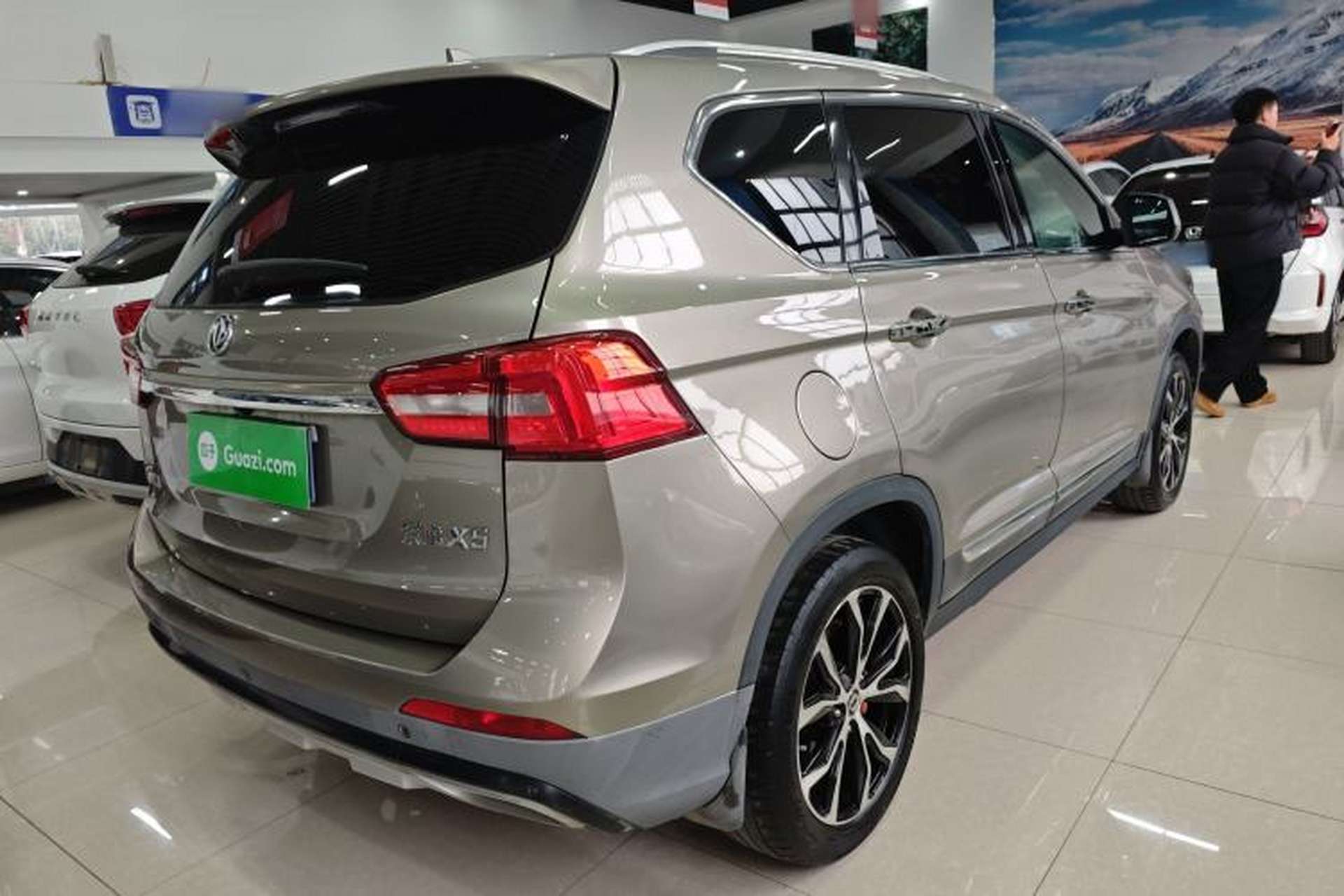 Used FORTHING Joyear X5 2017 Jingxiang Series 1.5T CVT Luxury Model Rear Right 45 Deg