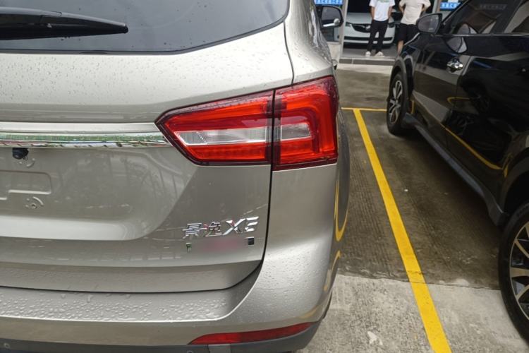 Used FORTHING Joyear X5 2017 Jingxiang Series 1.5T CVT Luxury Model Right Rear Taillight