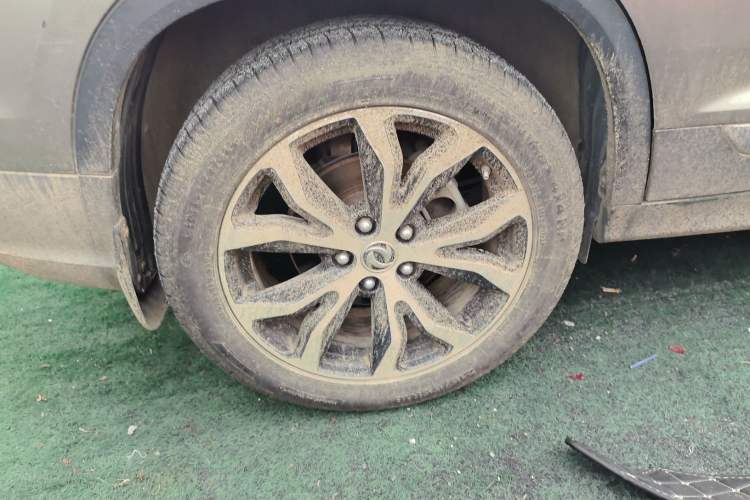 Used FORTHING Joyear X5 2017 Jingxiang Series 1.5T CVT Luxury Model Right Rear Wheel Hub