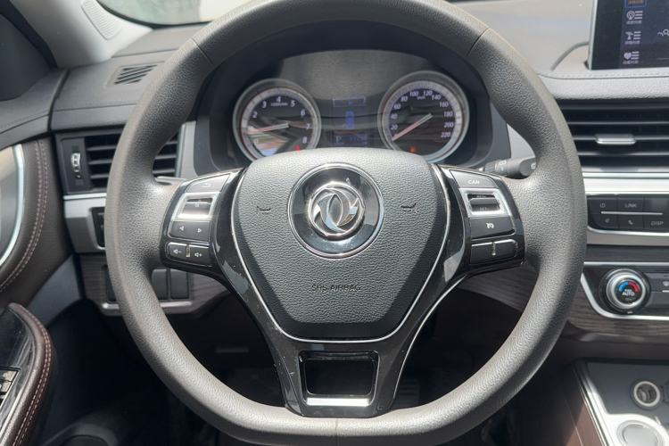Used FORTHING Joyear X5 2017 Jingxiang Series 1.5T CVT Luxury Model Steering Wheel