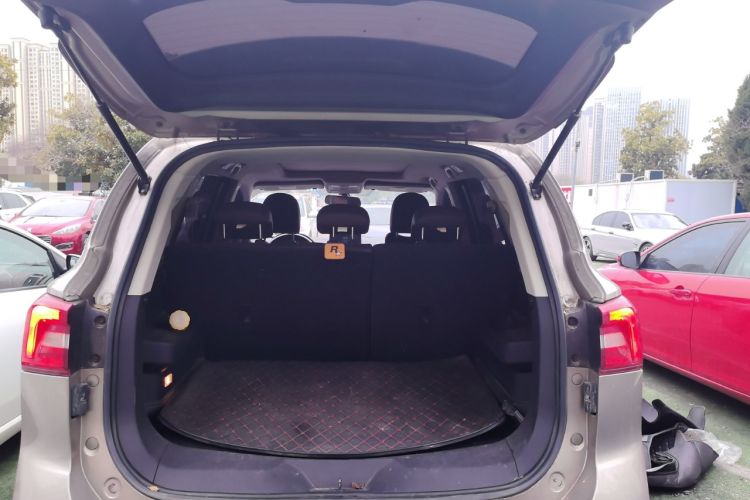 Used FORTHING Joyear X5 2017 Jingxiang Series 1.5T CVT Luxury Model Trunk