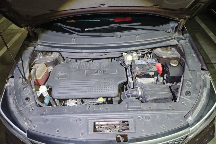Used FORTHING Joyear X5 2017 1.6L CVT Luxury Model Engine Bay