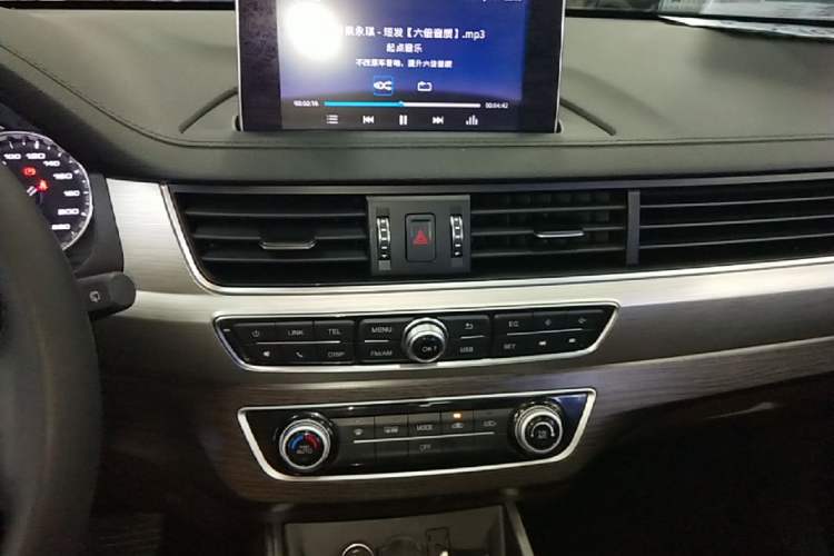 Used FORTHING Joyear X5 2017 Jingxiang Series 1.5T CVT Luxury Model Audio And AC Panel