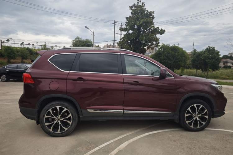 Used FORTHING Joyear X5 2017 2.0L Manual Luxury Version Exterior 3