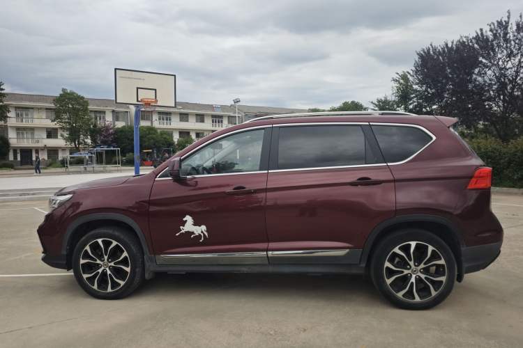 Used FORTHING Joyear X5 2017 2.0L Manual Luxury Version Exterior 4