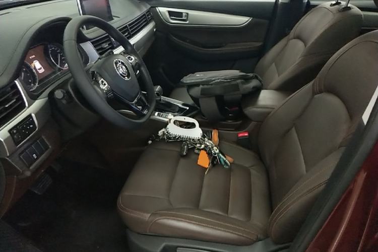 Used FORTHING Joyear X5 2017 Jingxiang Series 1.5T CVT Luxury Model Left Front Seat