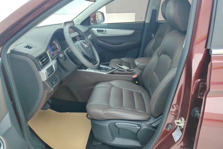 Used FORTHING Joyear X5 2017 Jingxiang Series 1.5T CVT Luxury Model Left Front Seat