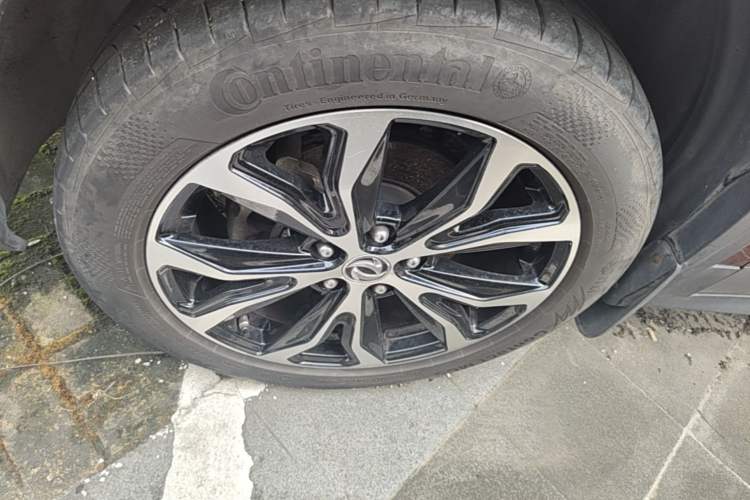 Used FORTHING Joyear X5 2017 Jingxiang Series 1.5T CVT Smart Connectivity Model Left Front Wheel Hub
