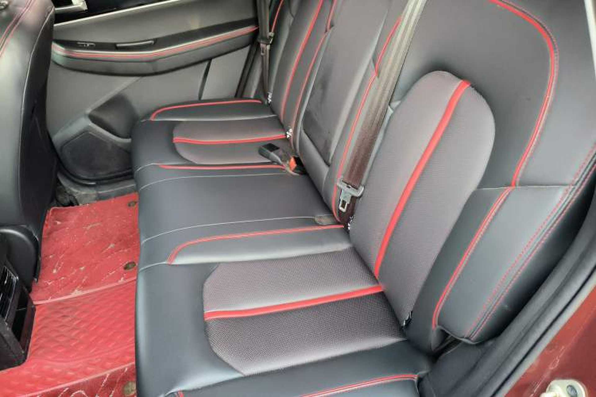 Used FORTHING Joyear X5 2017 Enjoy Series 1.6L CVT Luxury Model Left Rear Seat