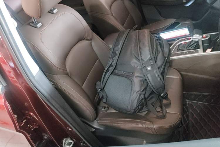 Used FORTHING Joyear X5 2017 Jingxiang Series 1.5T CVT Luxury Model Right Front Seat
