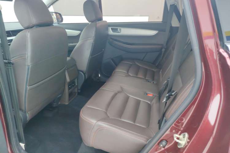 Used FORTHING Joyear X5 2017 Jingxiang Series 1.5T CVT Luxury Model Right Rear Seat
