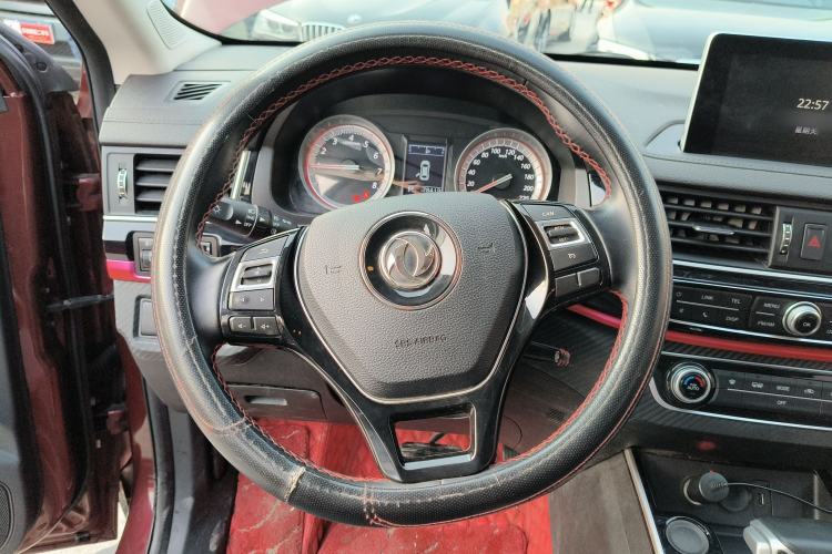 Used FORTHING Joyear X5 2017 Enjoy Series 1.6L CVT Luxury Model Steering Wheel