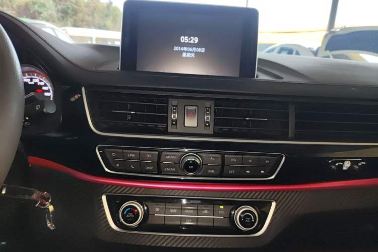 Used FORTHING Joyear X5 2017 Enjoy Series 1.6L CVT Luxury Model Audio And AC Panel