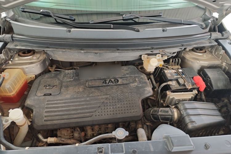 Used FORTHING Joyear X5 2017 1.6L CVT Luxury Model Engine Bay